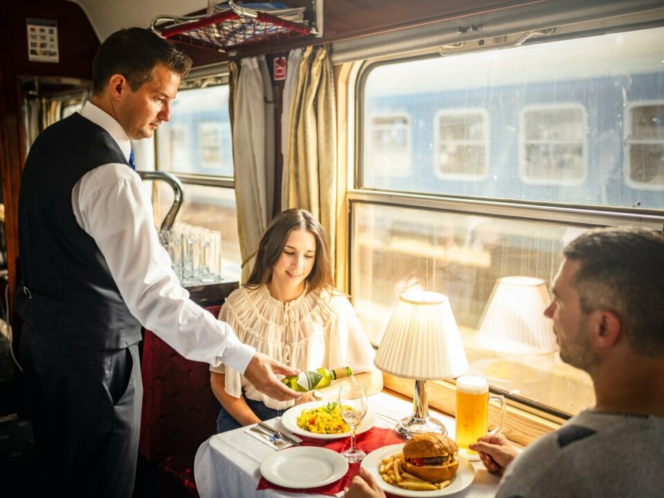 Speisewagen in MÁV-Zügen