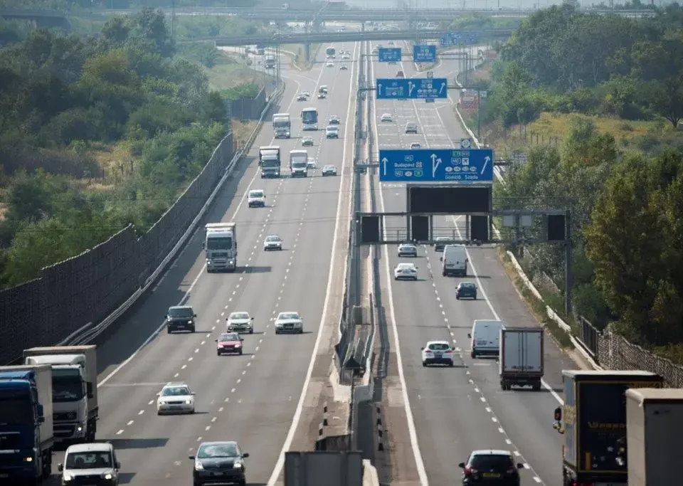Hungarian transport public roads inflation price increase