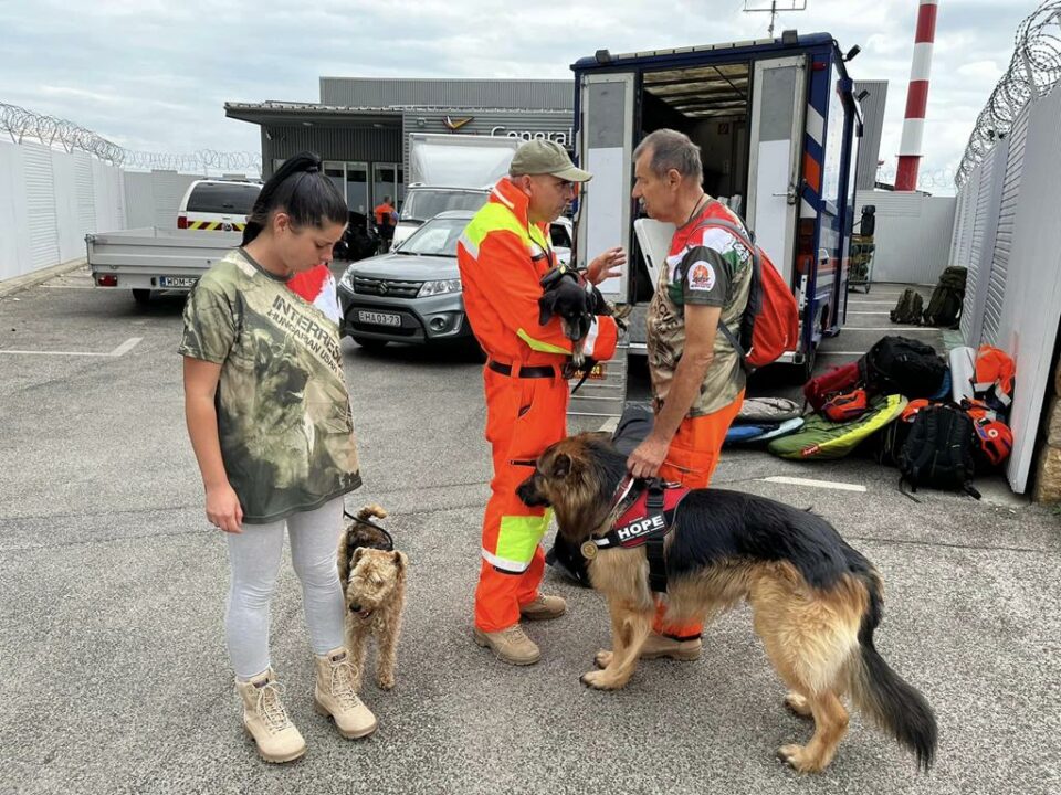 Hungarian rescue team