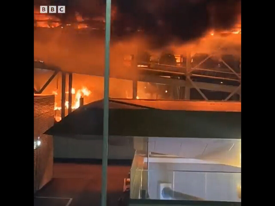 london luton airport fire