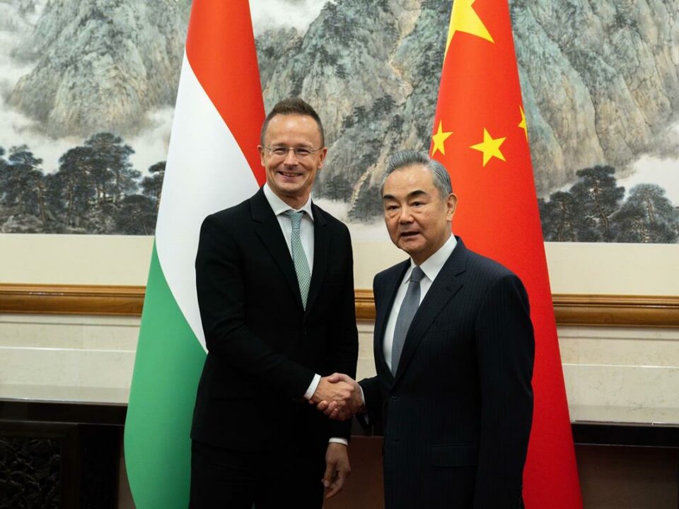 china hungary foreign ministers