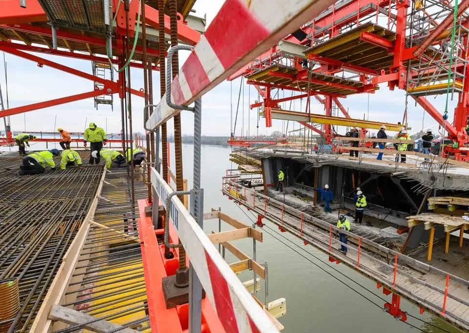 Construction Hungary Paks Danube Bridge