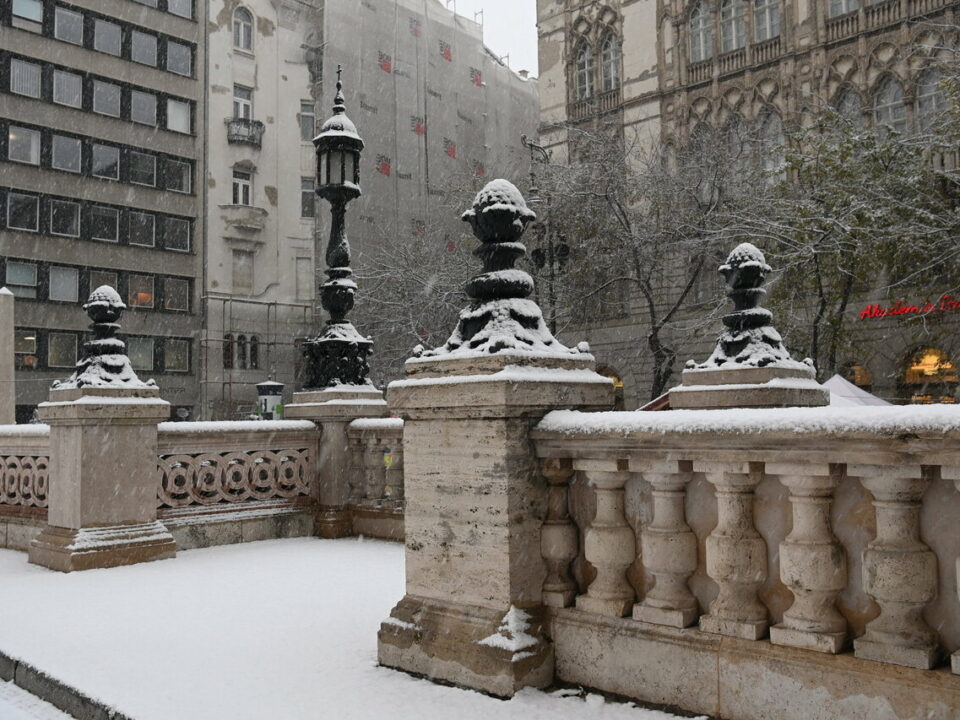 snowfall in budapest