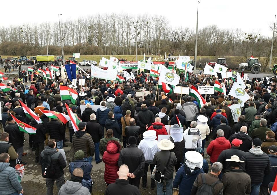Hungarian farmers protested