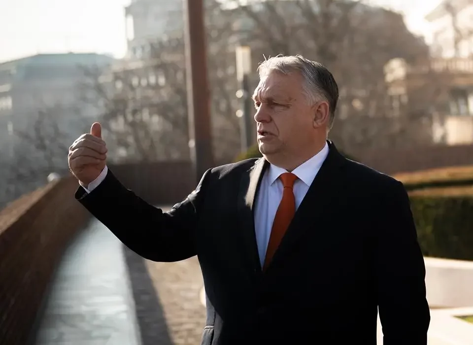 Ein führender politischer Analyst teilte mit, wen Orbán zum Präsidenten wählen würde