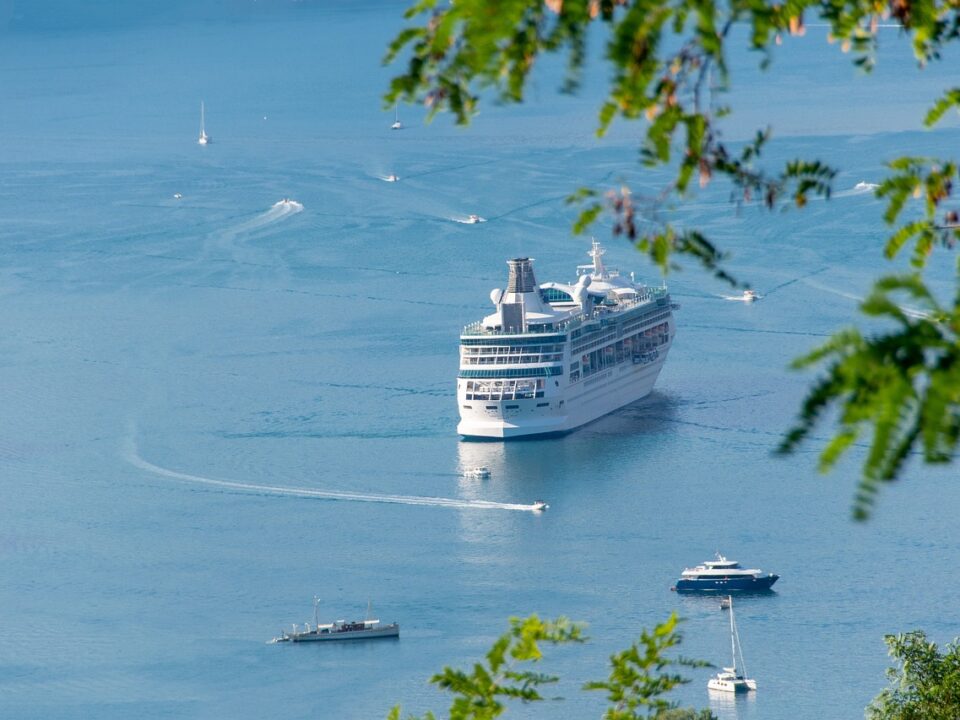 cruise ship ferry