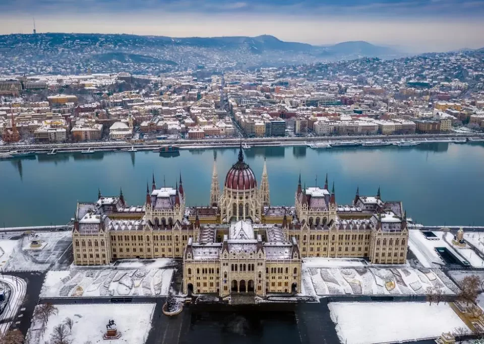 Cambio fundamental ¡El frío conquista Hungría con posibles nevadas!