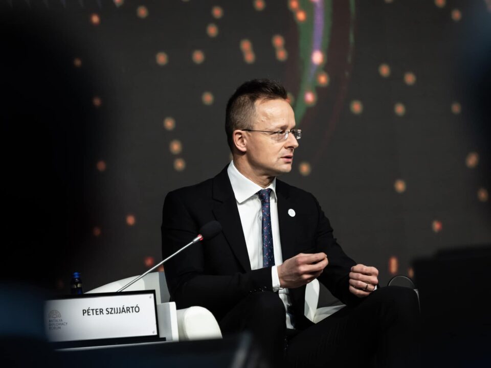 Ungarischer Außenminister Krieg in der Ukraine gegen Russland