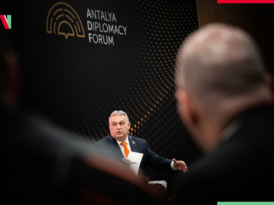 Premier ministre Orbán L’Ukraine ne peut pas gagner, mais la Russie peut vaincre Kiev