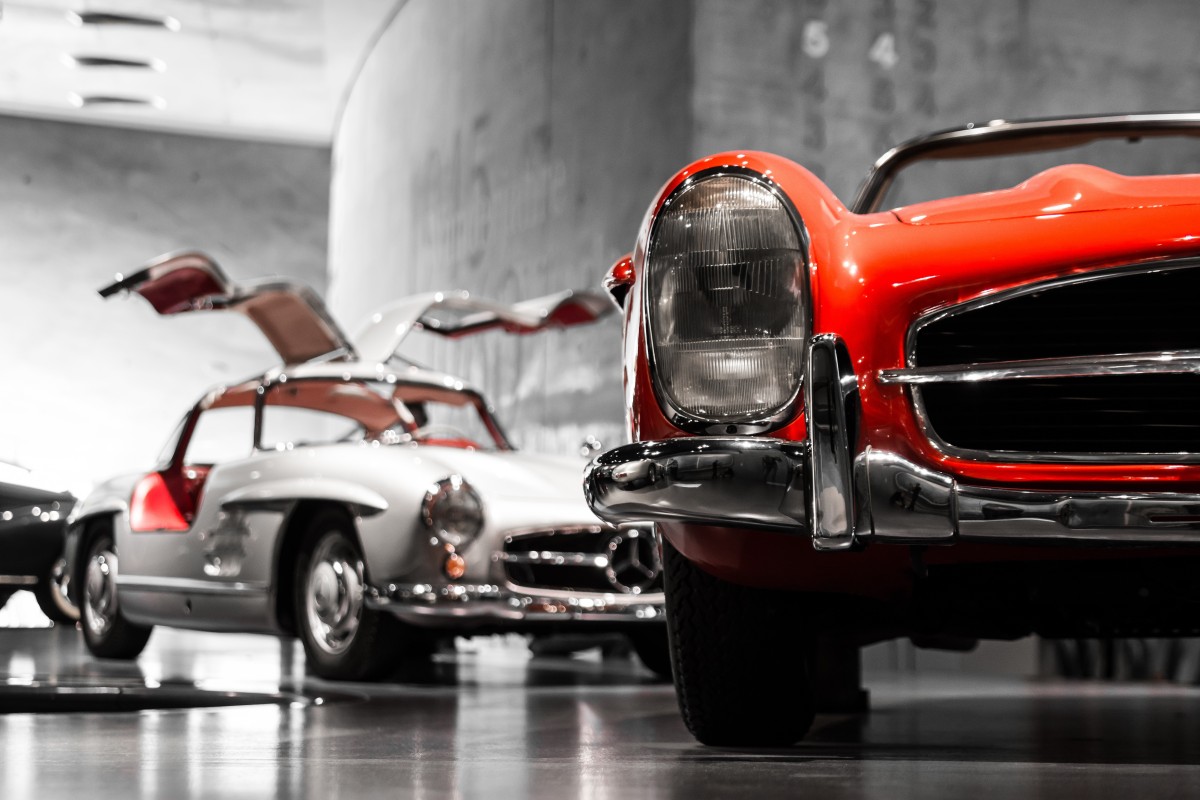 salon de voitures classiques et expo Mercedes szeged